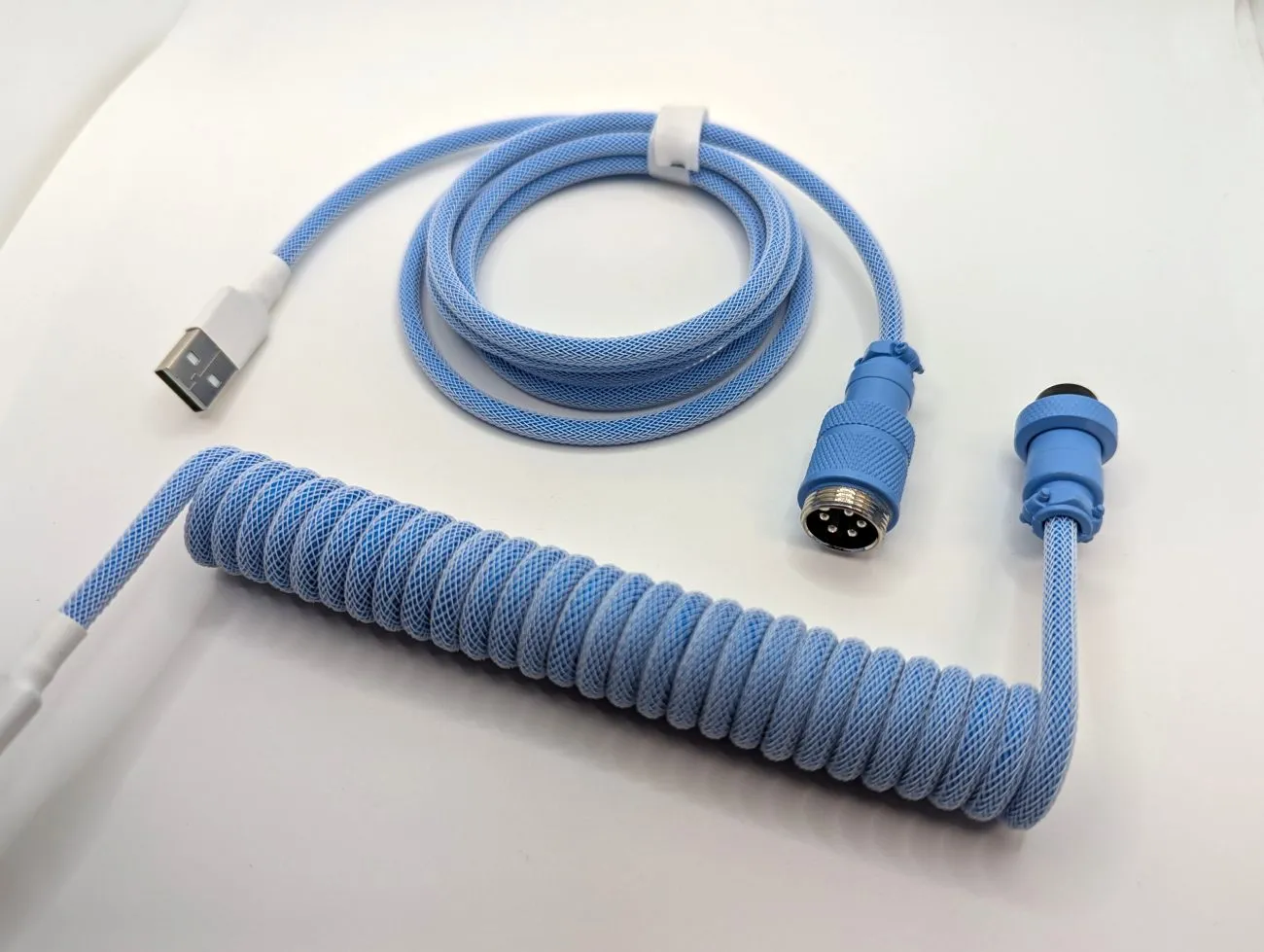 Ausmodshop Coiled Keyboard Cable - Sky