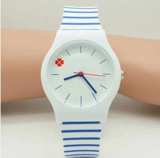 fashion Silicone strap High Quality Classic Crystal Watch Cartoon Novelty Student/women Watch