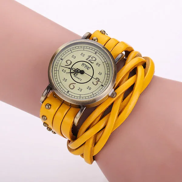 High Quality Vintage Cow Leather Rivet Watch Women Antique Wrist Watch Casual Quartz Watch Relogio Feminino Reloj Mujer