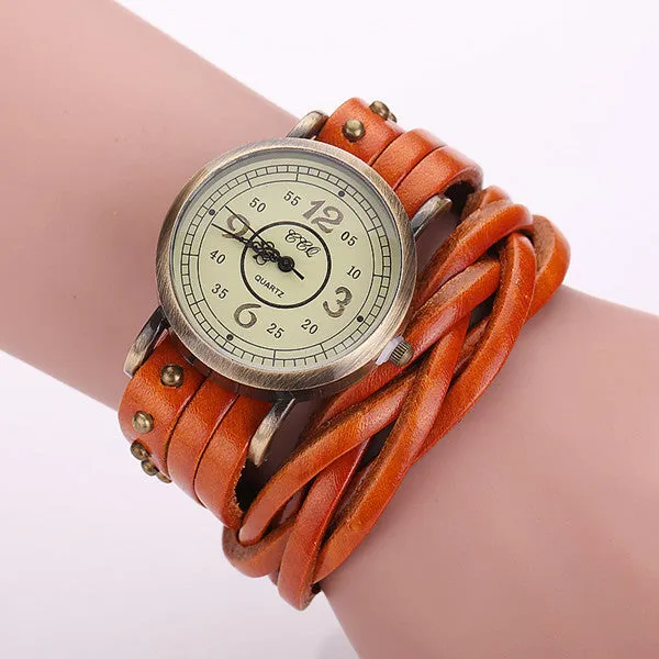 High Quality Vintage Cow Leather Rivet Watch Women Antique Wrist Watch Casual Quartz Watch Relogio Feminino Reloj Mujer