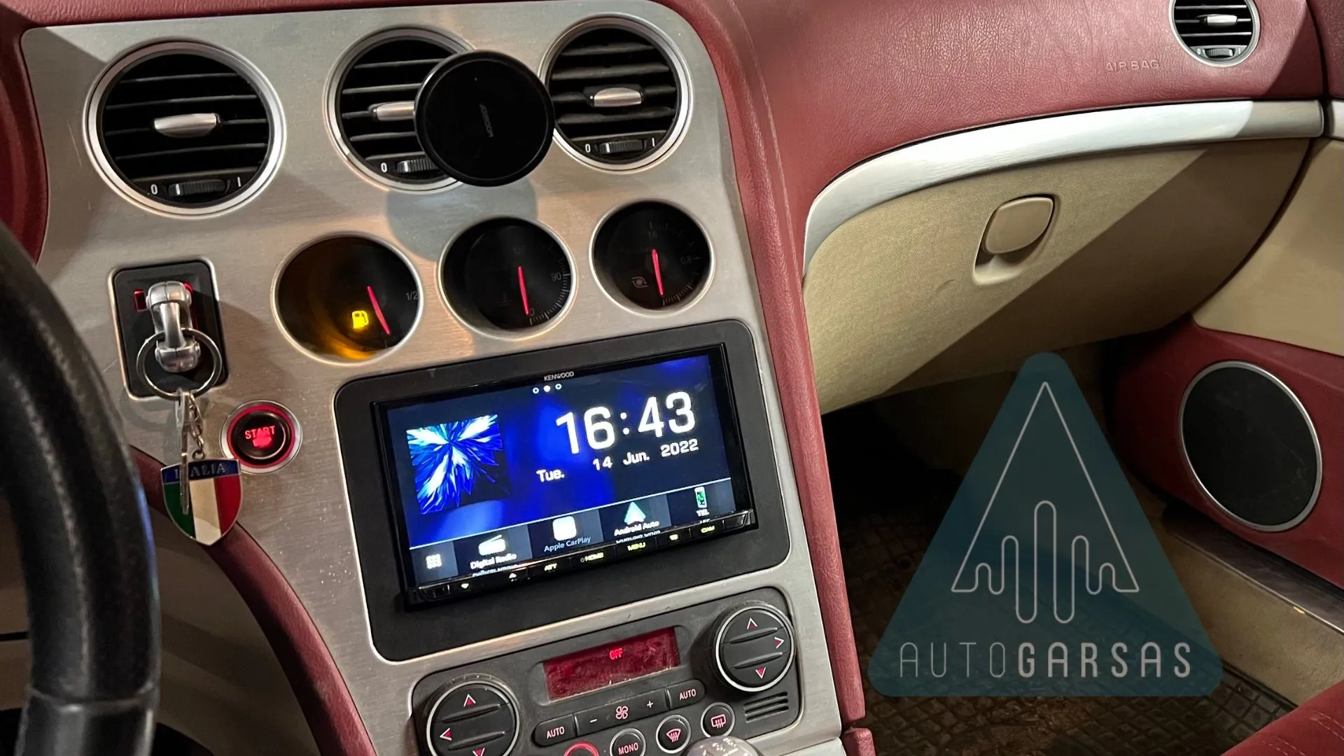 Kenwood DMX8020DABS, 7.0" automobilinė multimedija. Belaidis Apple Carplay