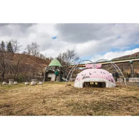 Park Play Equipment | Streetscapes of Yubari