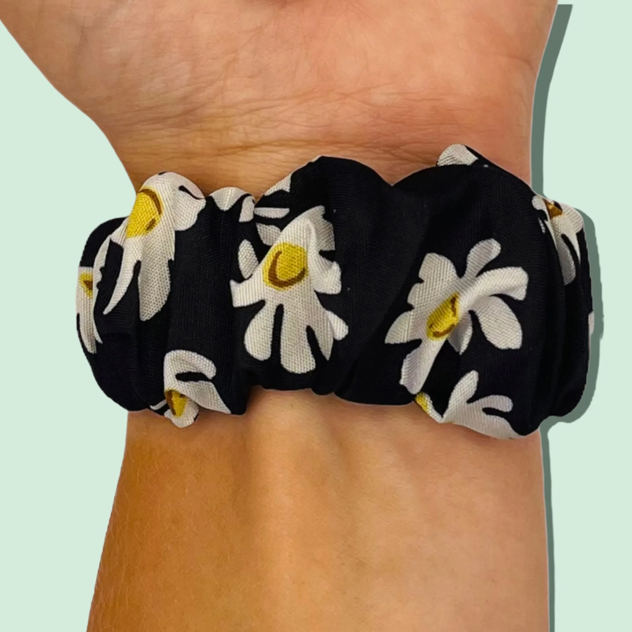 Scrunchies Watch Straps Compatible with the Xiaomi Band 8 Pro