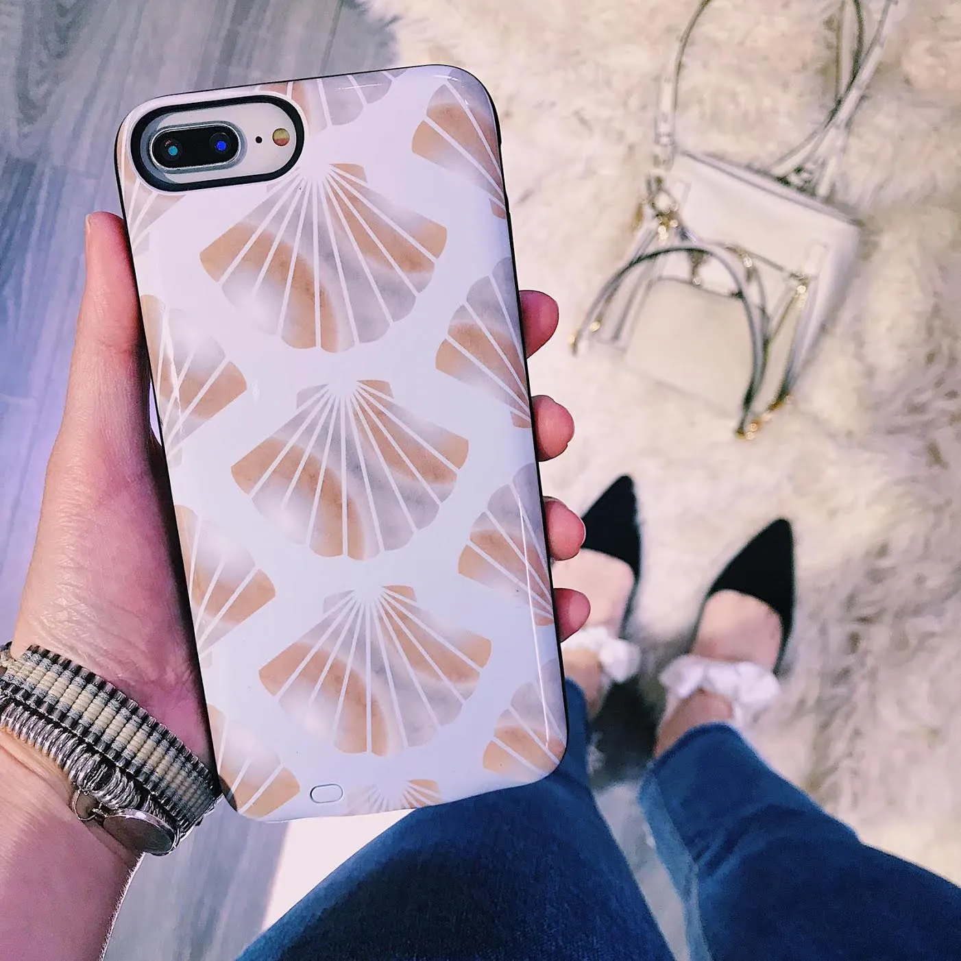 Seashells Battery Case