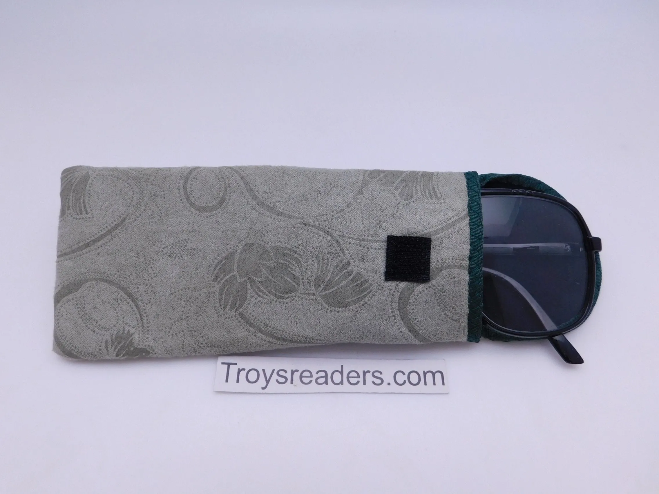 Slim Velcro Glasses Pouch in Two Colors