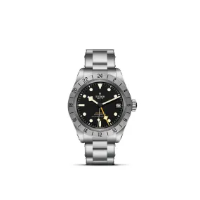 TUDOR Black Bay Pro, 39 mm steel case, Riveted steel bracelet